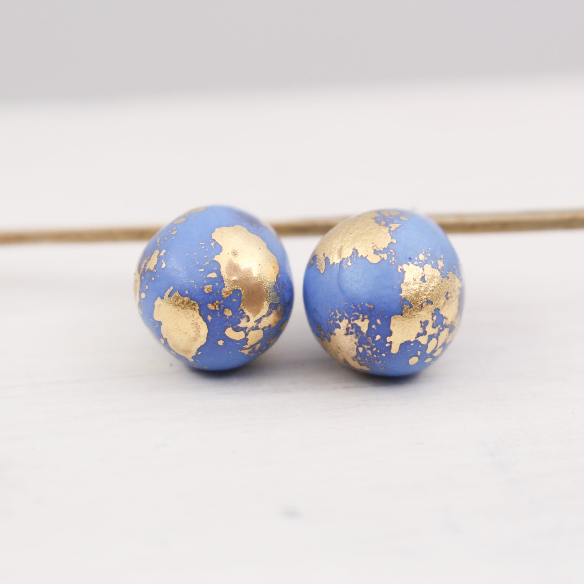 Cute ceramic drops for jewelry craft and accessories handmade in France by Alain Granell