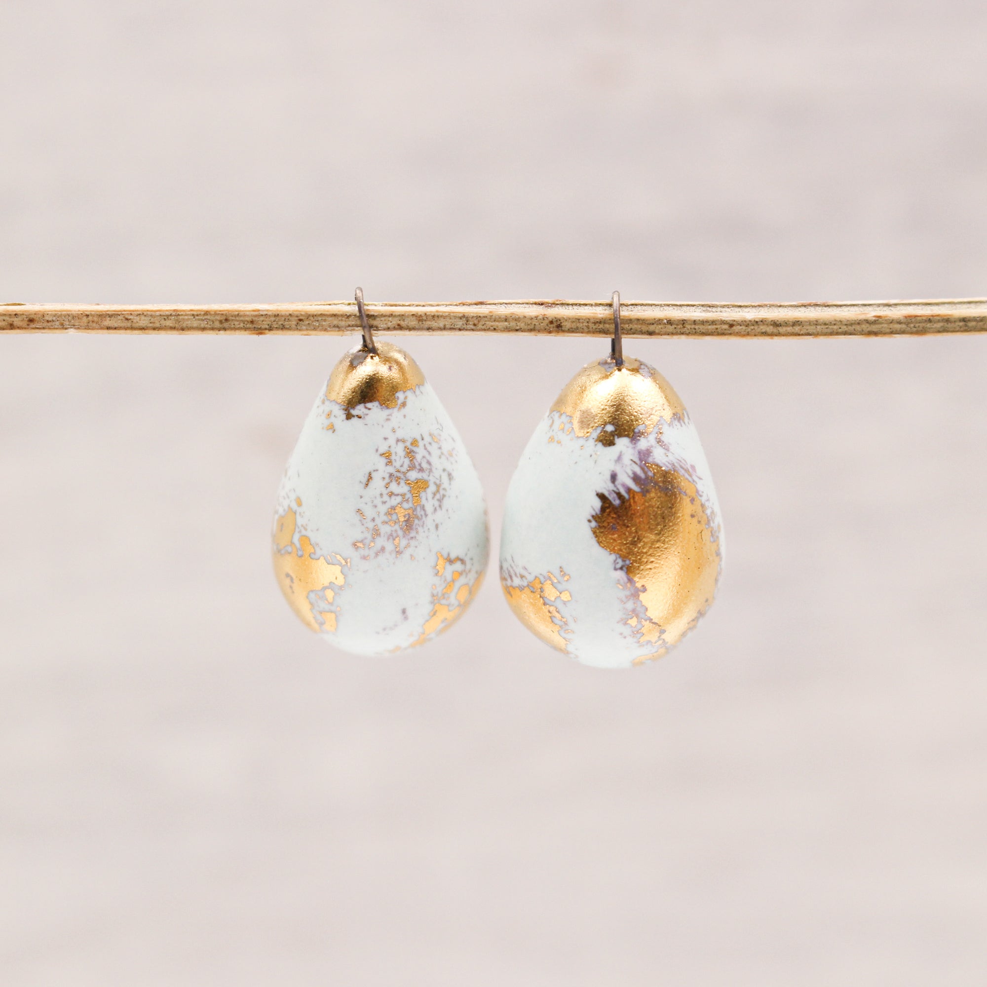 Cute ceramic drops for jewelry craft and accessories handmade in France by Alain Granell