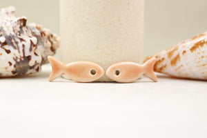 Ceramic fish charms for jewelry and accessories handmade in France by Alain Granell