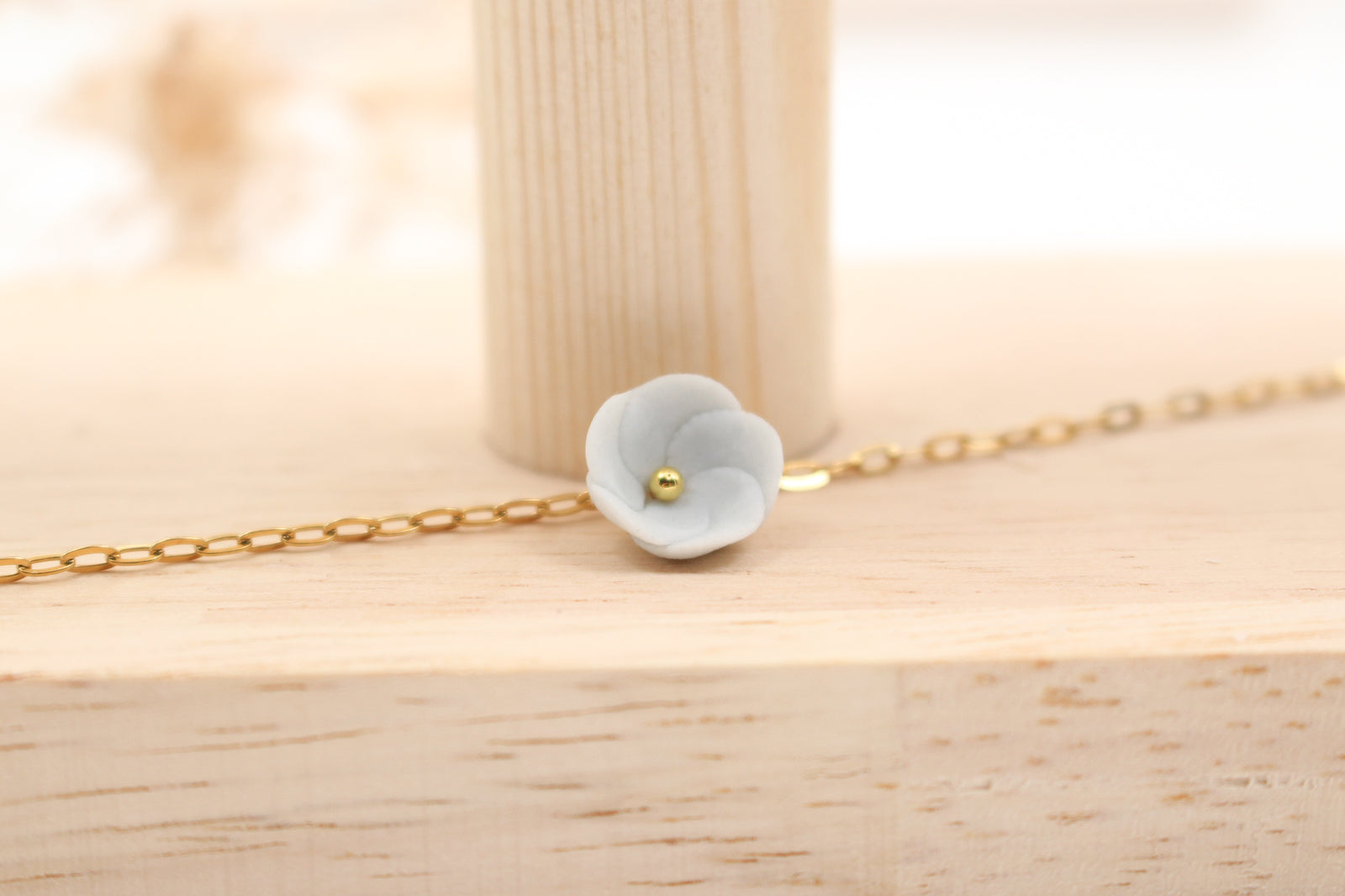 Bracelet myosotis bleu en porcelaine