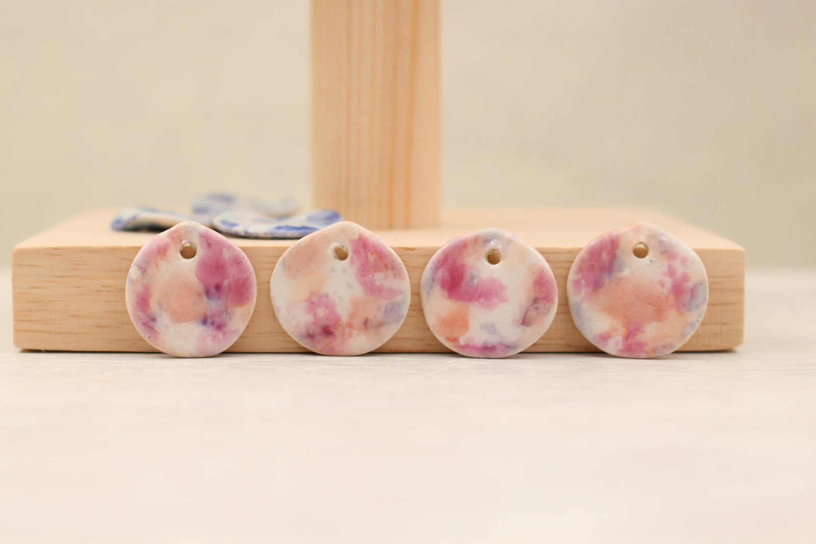 Breloques Céramique Pétales Multicolores