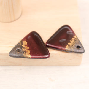 Multicolor ceramic and gold triangle charms handmade in France by Alain Granell