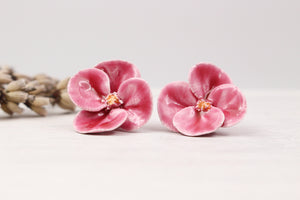 Handmade ceramic poppies for jewelry and accessories making