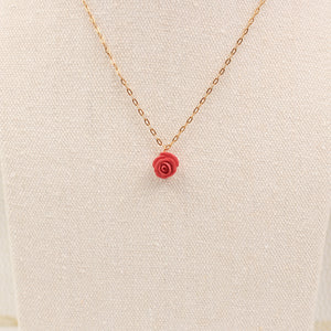 Collier Rose Porcelaine Rouge et Acier Inoxidable doré 