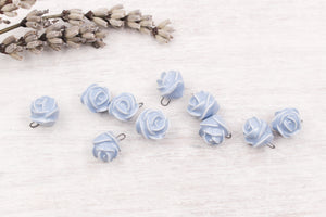 Breloques Roses en céramique fabriquées à la main en France pour création de bijoux et accessoires